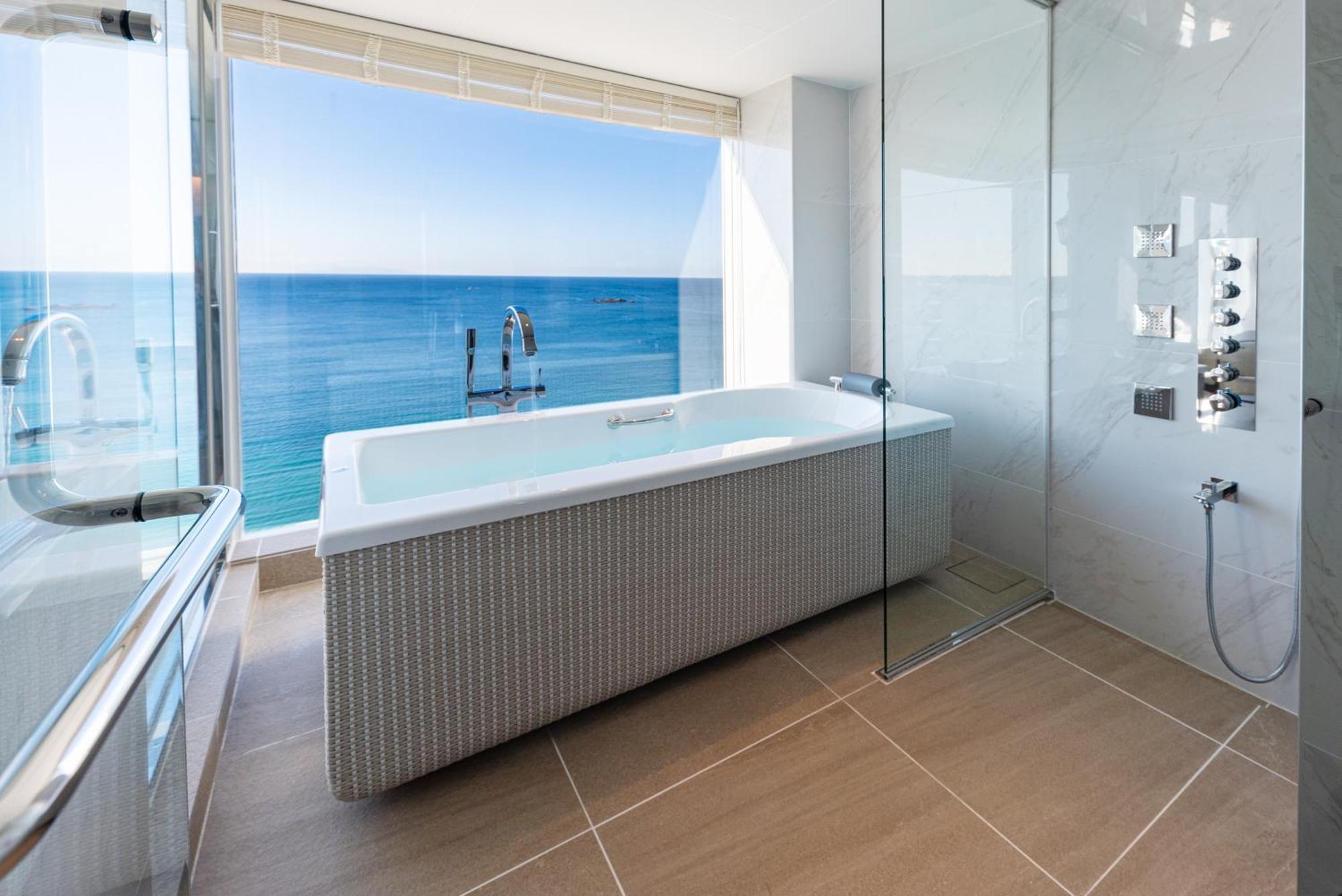 Hayama Hotel Otowa No Mori Jokoszuka Kültér fotó